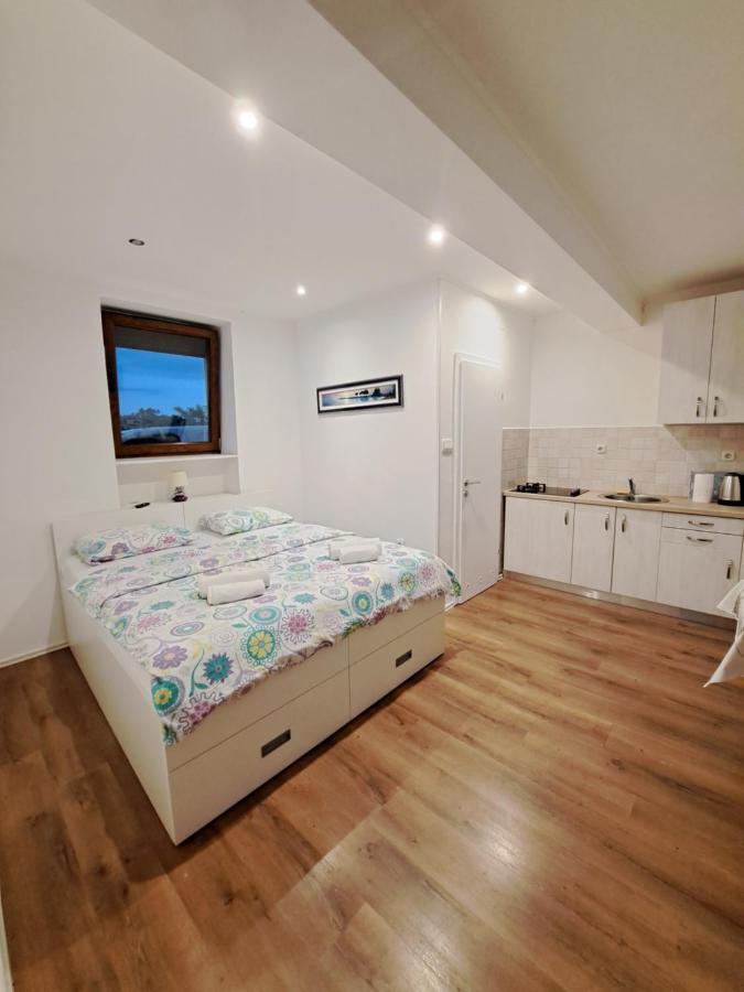 Meressa Nina&Leo Studio Apartments Novigrad Istria Extérieur photo