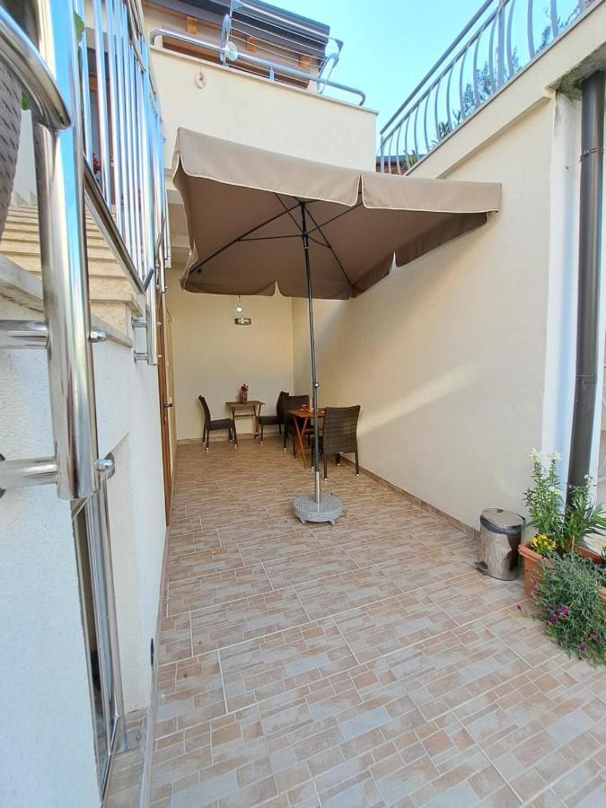 Meressa Nina&Leo Studio Apartments Novigrad Istria Extérieur photo